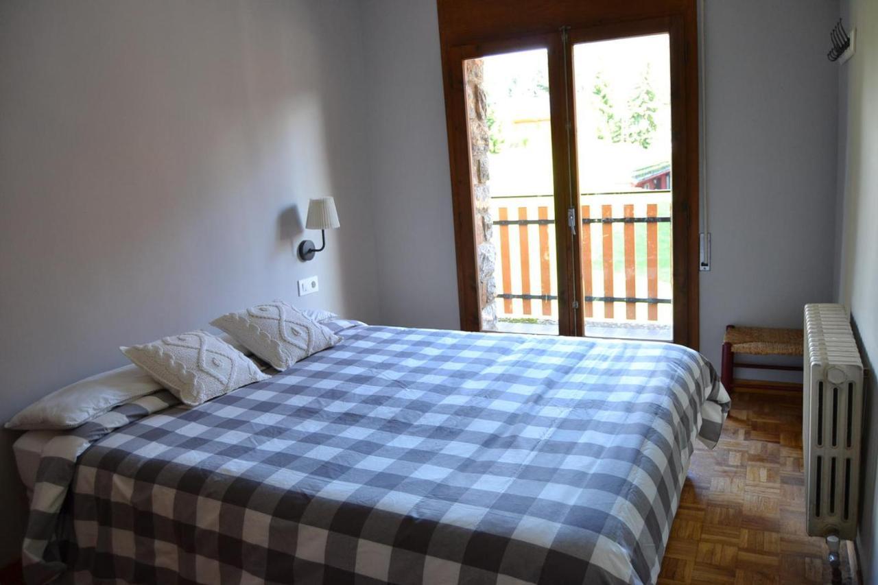Amplio Apartamento Con Piscina En Llivia Exterior foto
