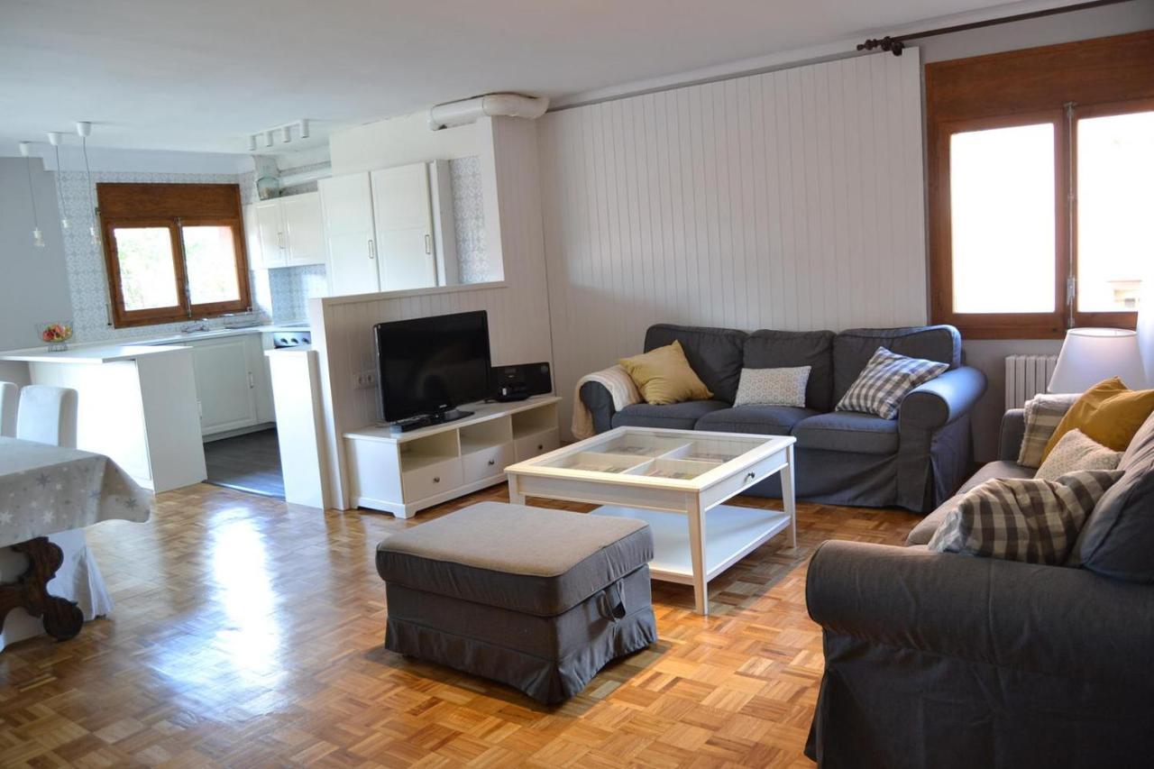 Amplio Apartamento Con Piscina En Llivia Exterior foto